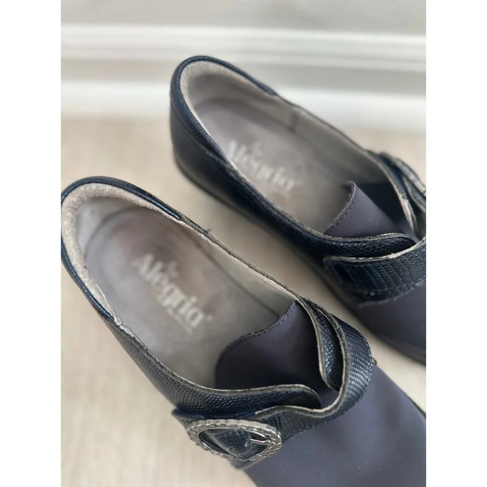 Alegria Khloe Mary‎ Jane Comfort Shoes Women 37 Navy Blue Leather Lizard Buckle